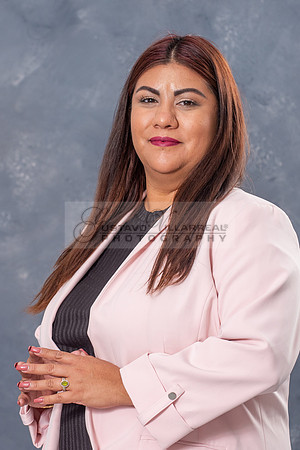 Laryssa Villalobos Business headshots in Whittier Ca, www.gustav