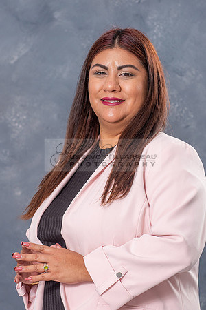 Laryssa Villalobos Business headshots in Whittier Ca, www.gustav