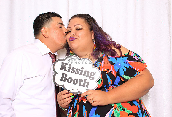 Stephanie and Albert wedding celebration, photo booth in Redondo Beach Ca, Gustavo Villarreal Photography, 323-633-8283, www.gvphotoandvideo.com
