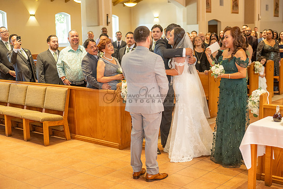 LINK-#1-Stephanie and Albert wedding photography, celebration at Sonesta Redondo Beach and Marina in Redondo Beach Ca, photographer, videographer, Gustavo Villarreal, 323-633-8283, www.gvphotoandvideo