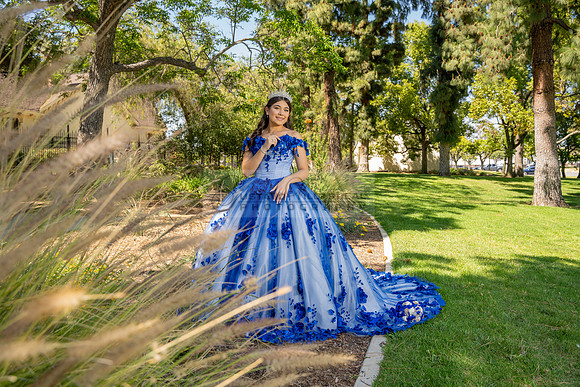 Violeta Noemi quinceanera celebration, photographer , videographer in Hacienda Heights Ca, Montebello Ca, Gustavo Villarreal Photography, 323-633-8283, www.gvphotoandvideo.com