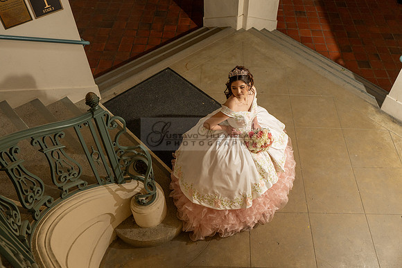Natalie Gutierrez quinceañera photoshoot at the beautiful and historic place in Pasadena Ca. wedding and sweet 16th Photographer Gustavo Villarreal, 323-633-8283