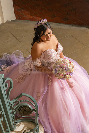 Camila Pacheco quinceanera, sweet 16, photo session in Pasadena City Hall in Pasadena California, photography and videography by Gustavo Villarreal photographer, 323-633-8283, www.gvphotoandvideo.com