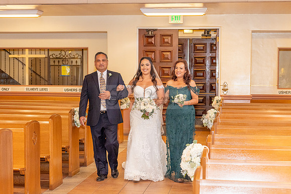 LINK #2 Stephanie and Albert wedding photography, celebration at Sonesta Redondo Beach and Marina in Redondo Beach Ca, photographer, videographer, Gustavo Villarreal, 323-633-8283, www.gvphotoandvideo