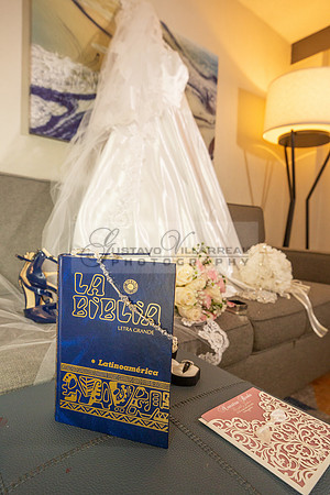 Cristal and Justino wedding and quinceaneras, photographer, videographer in Compton Ca. 323-633-8283