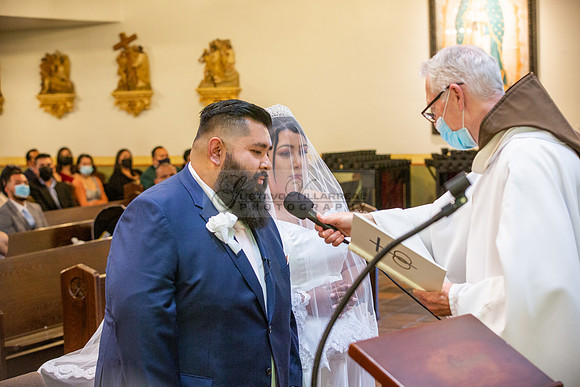 Cristal and Justino wedding and quinceaneras, photographer, videographer in Compton Ca. 323-633-8283