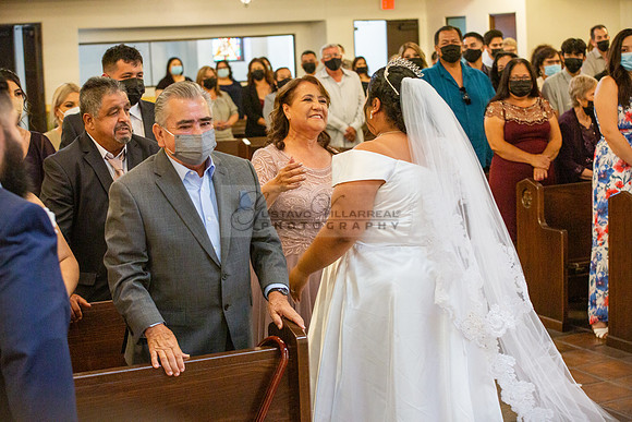 Cristal and Justino wedding and quinceaneras, photographer, videographer in Compton Ca. 323-633-8283