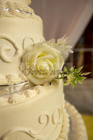 Cristal and Justino wedding and quinceaneras, photographer, videographer in Compton Ca. 323-633-8283