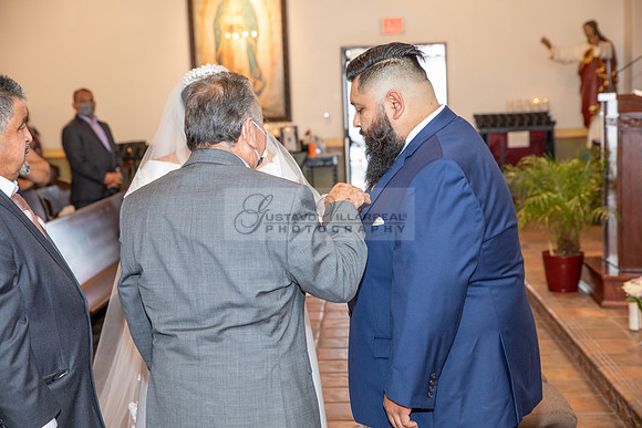 Cristal and Justino wedding and quinceaneras, photographer, videographer in Compton Ca. 323-633-8283