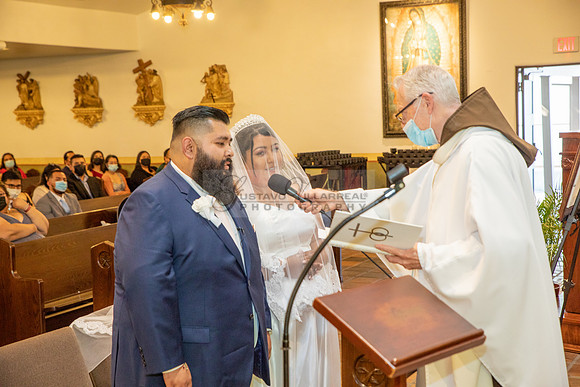 Cristal and Justino wedding and quinceaneras, photographer, videographer in Compton Ca. 323-633-8283