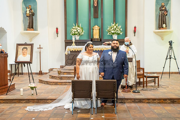 Cristal and Justino wedding and quinceaneras, photographer, videographer in Compton Ca. 323-633-8283