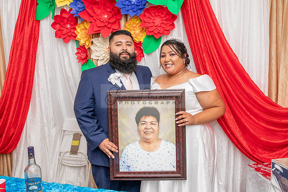 Cristal and Justino wedding and quinceaneras, photographer, videographer in Compton Ca. 323-633-8283