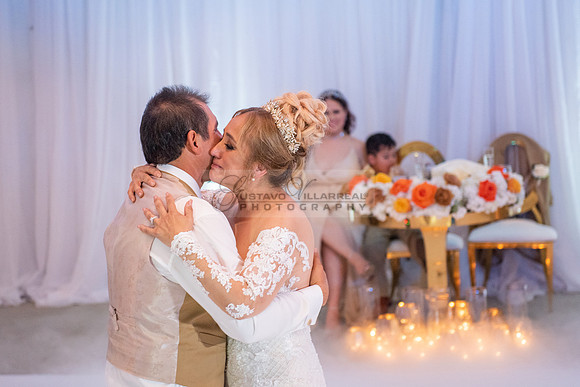 Fanny and Gustavo wedding celebration photography and videograph
