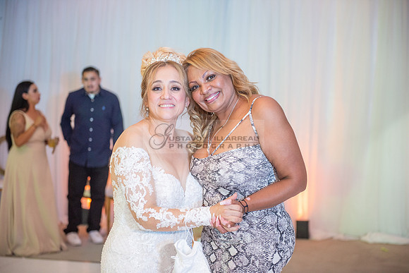 Fanny and Gustavo wedding celebration photography and videograph