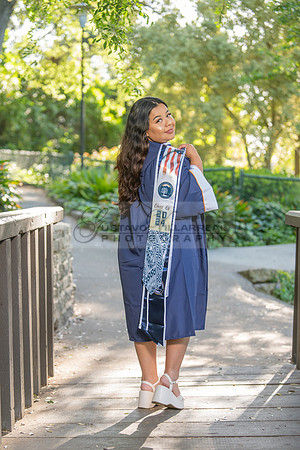 Melanie graduation photographer CSUF, California State University Fullerton, Whittier Ca, Gustavo Villarreal Photography, 323-633-8283, www.gvphotoandvideo.com