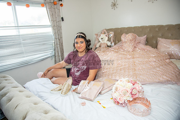 Daisy Martinez quinceanera celebration photographer and videogra