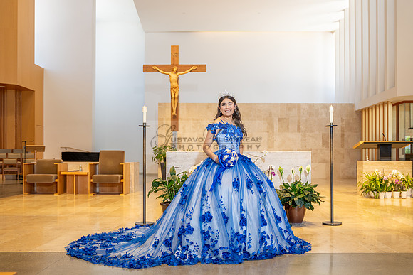Violeta Noemi quinceanera celebration, photographer , videographer in Hacienda Heights Ca, Montebello Ca, Gustavo Villarreal Photography, 323-633-8283, www.gvphotoandvideo.com