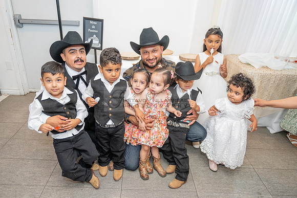 Nazareth Bautizo fotografias y videos en Whittier Ca, reception at Grand premier Banquet hall in Gardena Ca. Gustavo Villarreal photographer 323-633-8283, www.gvphotoandvideo.com