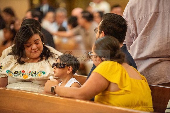 Baptism photographer, videographer at Cathedral of our Lady of Angeles in Los Angeles Ca. Gustavo Villarreal Photography, 323-633-8283, www.gvphotoandvideo.com