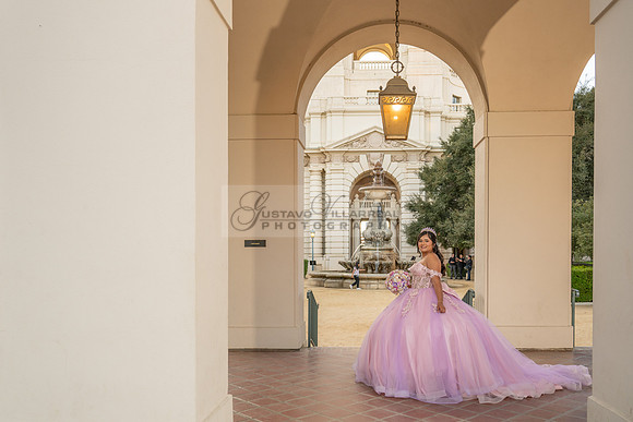 Camila Pacheco quinceanera, sweet 16, photo session in Pasadena City Hall in Pasadena California, photography and videography by Gustavo Villarreal photographer, 323-633-8283, www.gvphotoandvideo.com