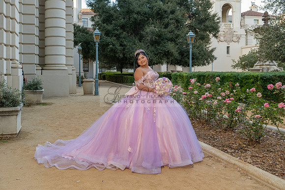 Camila Pacheco quinceanera, sweet 16, photo session in Pasadena City Hall in Pasadena California, photography and videography by Gustavo Villarreal photographer, 323-633-8283, www.gvphotoandvideo.com