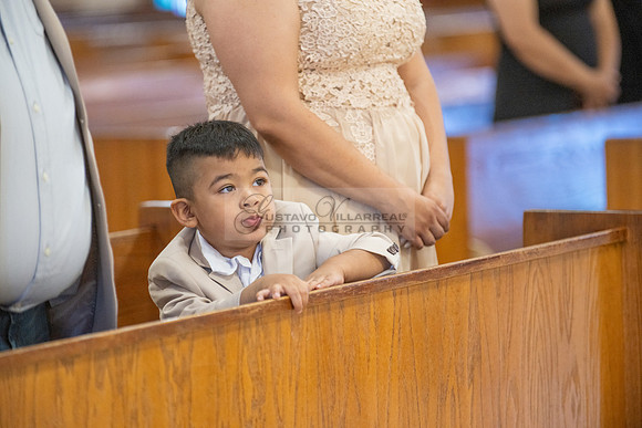 Arianna Tejada quinceanera celebration, photography, videography at Our lady of Guadalupe in El Monte Ca, Fiesta Mexican banquet Hall Montclair Ca, Gustavo Villarreal photo and video, 323-633-8283, ww