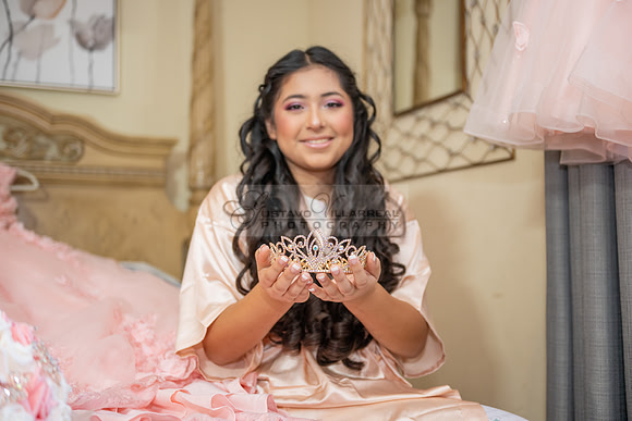 Janice Carrillo, sweet 16, quinceanera celebration at Royal Palace in Pasadena Ca. Gustavo Villarreal Photography, videography, 323-633-8283, www.gvphotoandvideo.com