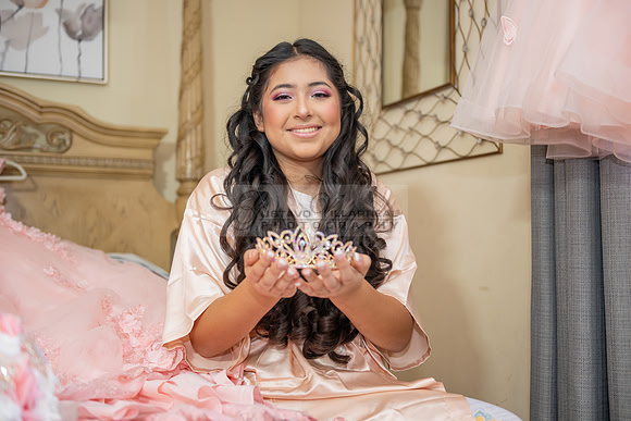 Janice Carrillo, sweet 16, quinceanera celebration at Royal Palace in Pasadena Ca. Gustavo Villarreal Photography, videography, 323-633-8283, www.gvphotoandvideo.com