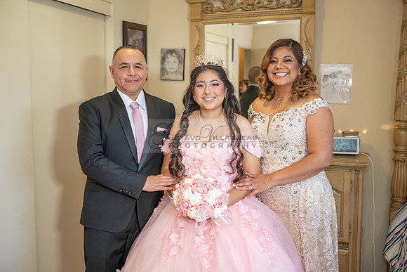 Janice Carrillo, sweet 16, quinceanera celebration at Royal Palace in Pasadena Ca. Gustavo Villarreal Photography, videography, 323-633-8283, www.gvphotoandvideo.com