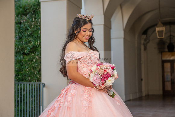 Janice Carrillo, sweet 16, quinceanera celebration at Royal Palace in Pasadena Ca. Gustavo Villarreal Photography, videography, 323-633-8283, www.gvphotoandvideo.com