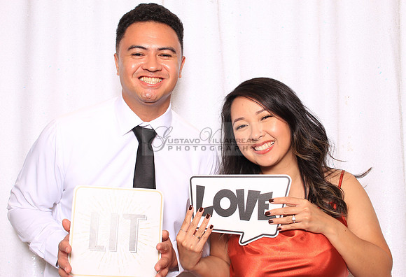 Stephanie and Albert wedding celebration, photo booth in Redondo Beach Ca, Gustavo Villarreal Photography, 323-633-8283, www.gvphotoandvideo.com