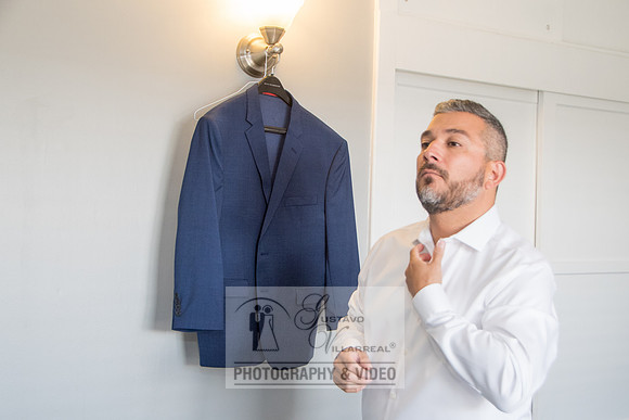 Beatriz and Eric wedding photographers, videographers, quinceaner
