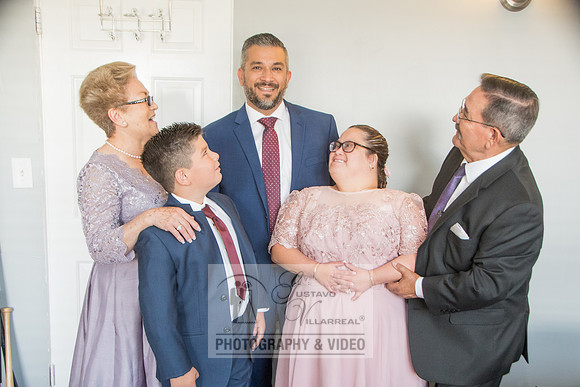 Beatriz and Eric wedding photographers, videographers, quinceaner