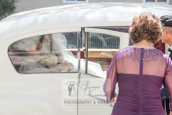 Beatriz and Eric wedding photographers, videographers, quinceaner