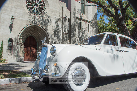 Beatriz and Eric wedding photographers, videographers, quinceaner