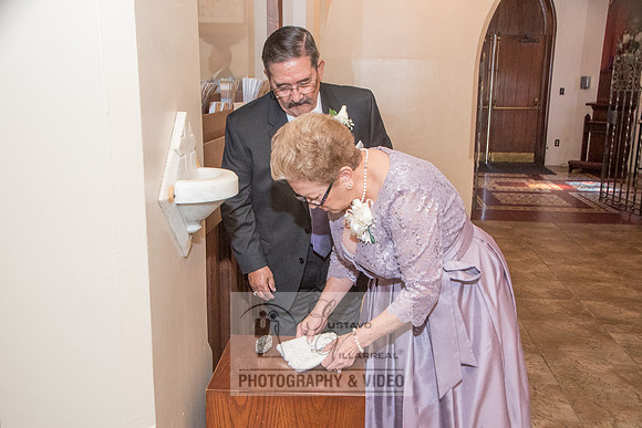 Beatriz and Eric wedding photographers, videographers, quinceaner