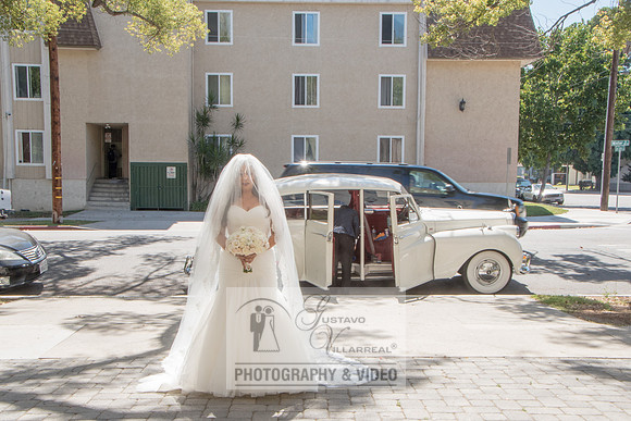 Beatriz and Eric wedding photographers, videographers, quinceaner