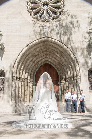 Beatriz and Eric wedding photographers, videographers, quinceaner