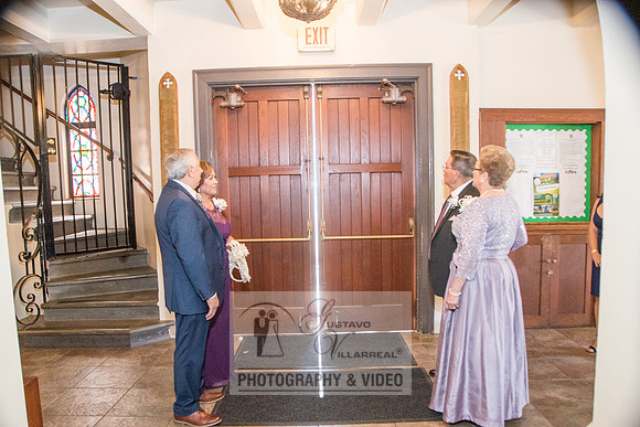 Beatriz and Eric wedding photographers, videographers, quinceaner