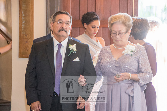 Beatriz and Eric wedding photographers, videographers, quinceaner