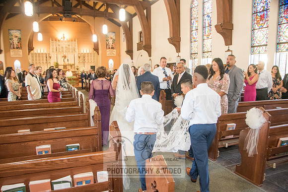 Beatriz and Eric wedding photographers, videographers, quinceaner