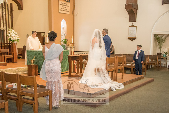 Beatriz and Eric wedding photographers, videographers, quinceaner