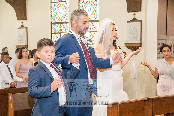 Beatriz and Eric wedding photographers, videographers, quinceaner