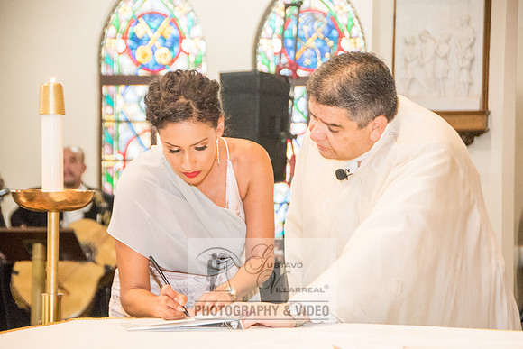 Beatriz and Eric wedding photographers, videographers, quinceaner