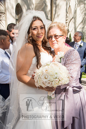 Beatriz and Eric wedding photographers, videographers, quinceaner