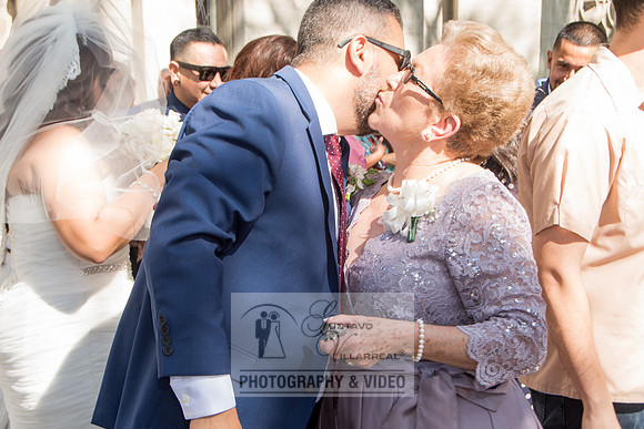 Beatriz and Eric wedding photographers, videographers, quinceaner