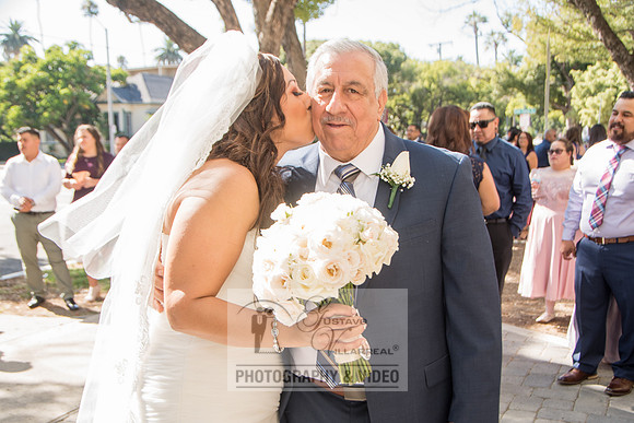 Beatriz and Eric wedding photographers, videographers, quinceaner