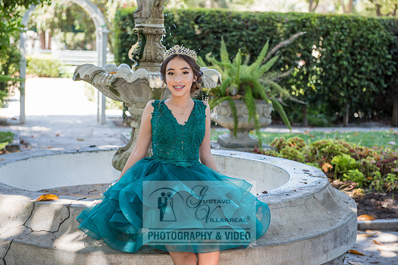 Brianna Gonzalez quinceanera photography session at Heritage Park in Santa Fe Springs Ca.