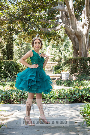 Brianna Gonzalez quinceanera photography session at Heritage Park in Santa Fe Springs Ca.