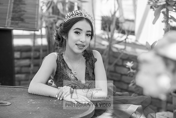 Brianna Gonzalez quinceanera photography session at Heritage Park in Santa Fe Springs Ca.